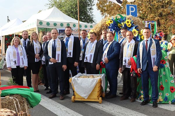 Смаргонскія абаранкі – на абласных “Дажынках” Смаргонскія абаранкі – на абласных “Дажынках”